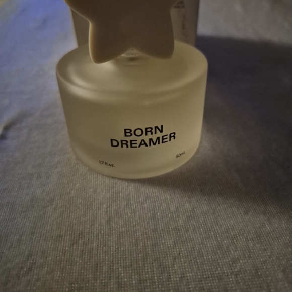 CHARLI D'AMELIO BORN DREAMER - Picture 2 of 3